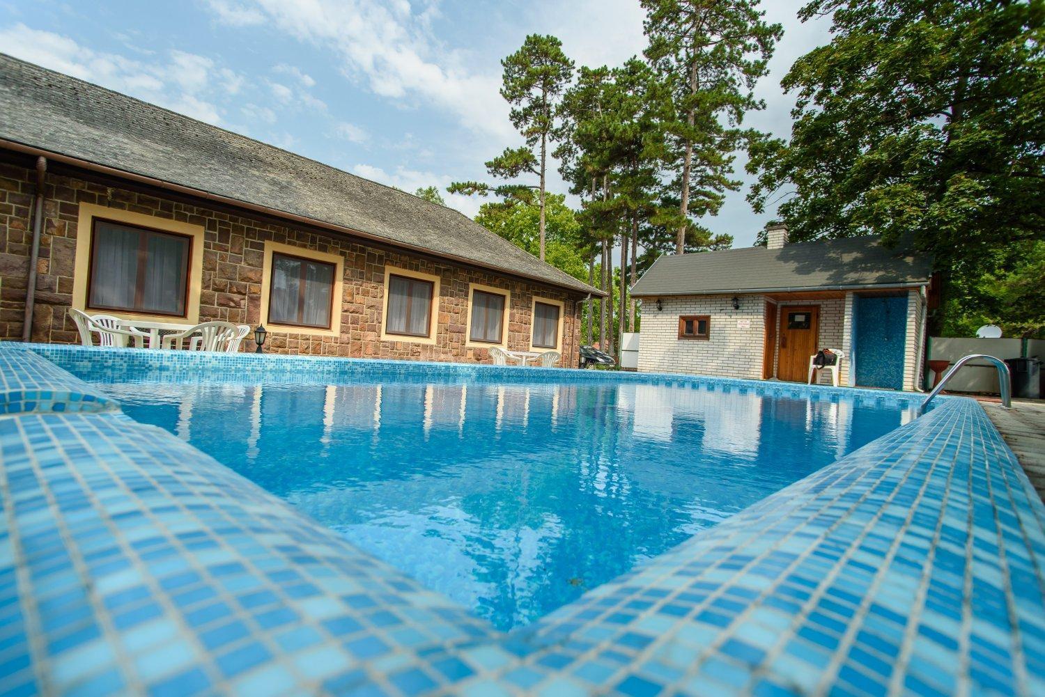 Bl Garden Panzio Bed & Breakfast Balatonlelle